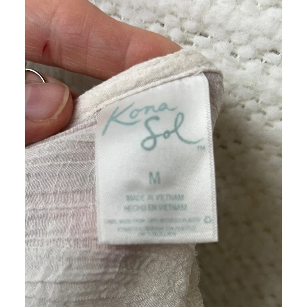 Kona Sol Beachy Ivory Top Coverup 34x38,‎ tagged M